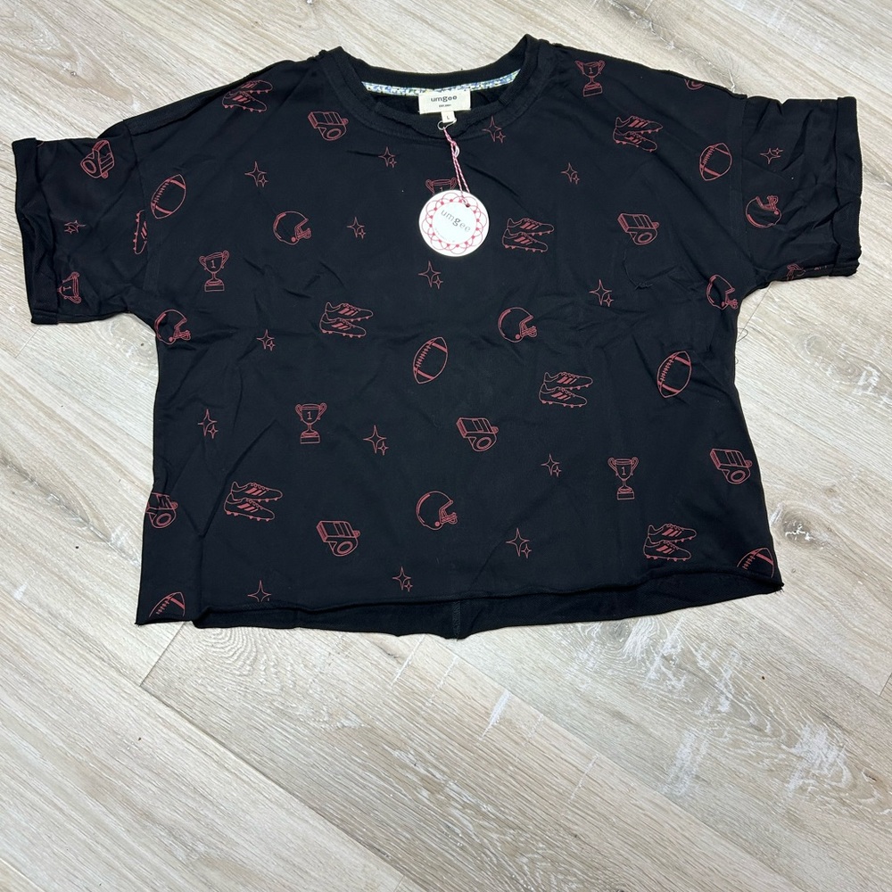 Umgee Black and Red Long Sleeve Tee